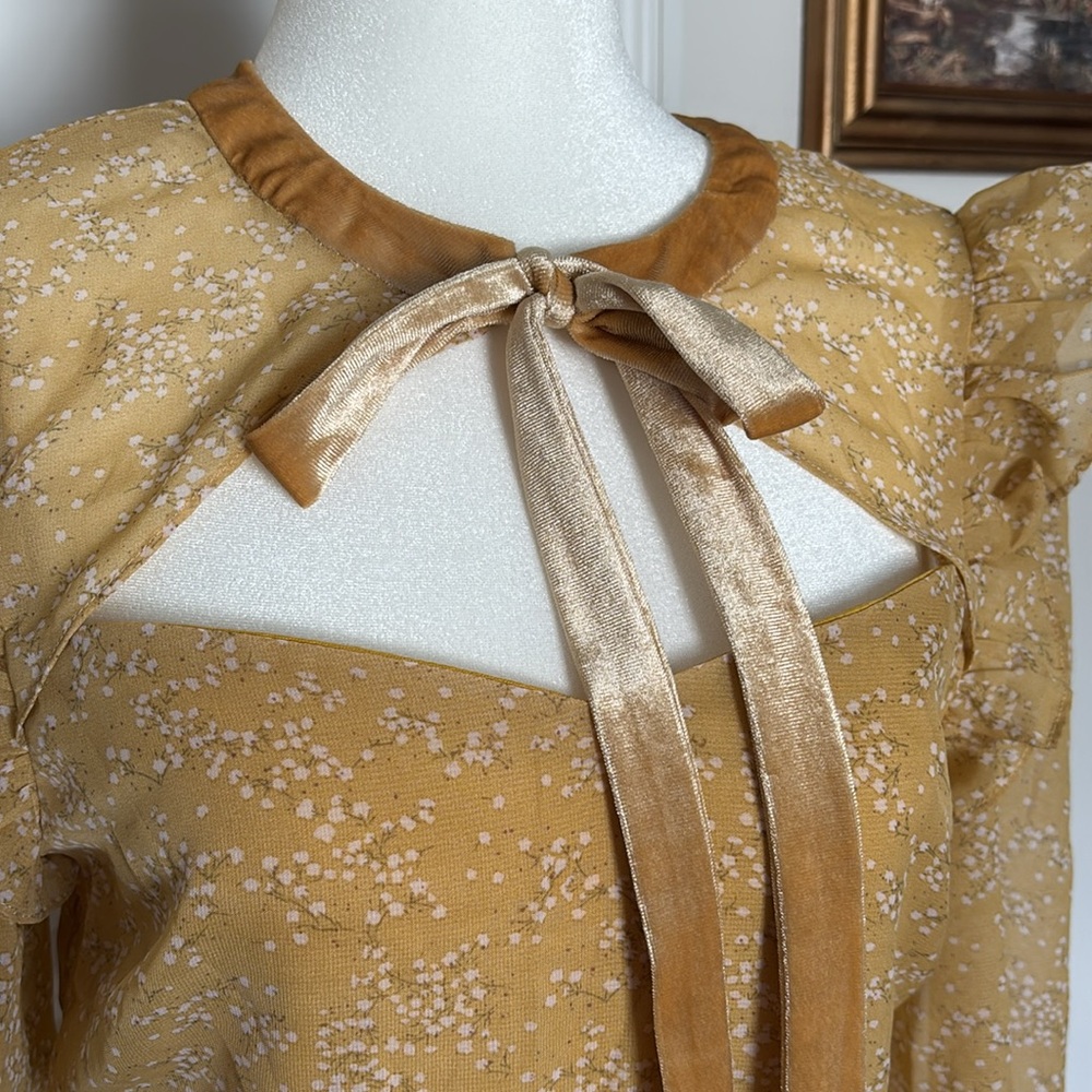 NWT Lulu's 🌻Posh Impression Yellow Floral Print Tie Neck Mini Dress Size medium - Picture 7 of 11